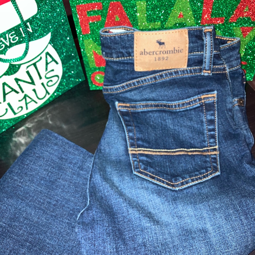 Abercrombie & Fitch Medium Jeans